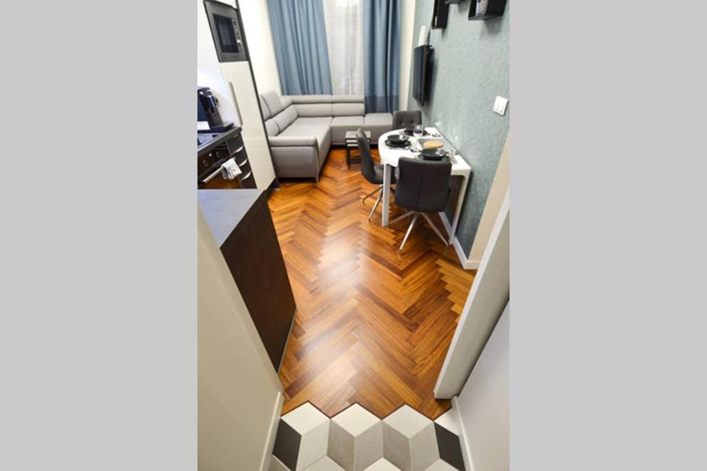 Brandly New Apartment Andel Prague Luaran gambar